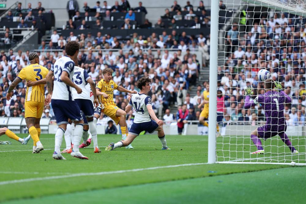 曼奇尼谈带伤比赛：除非把我腿弄断，否则别想让我离场